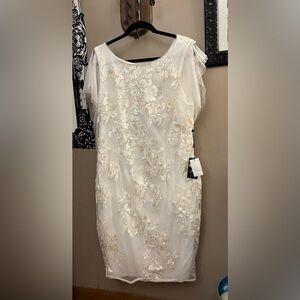 Size 18 women’s Adrianna Papell white dress